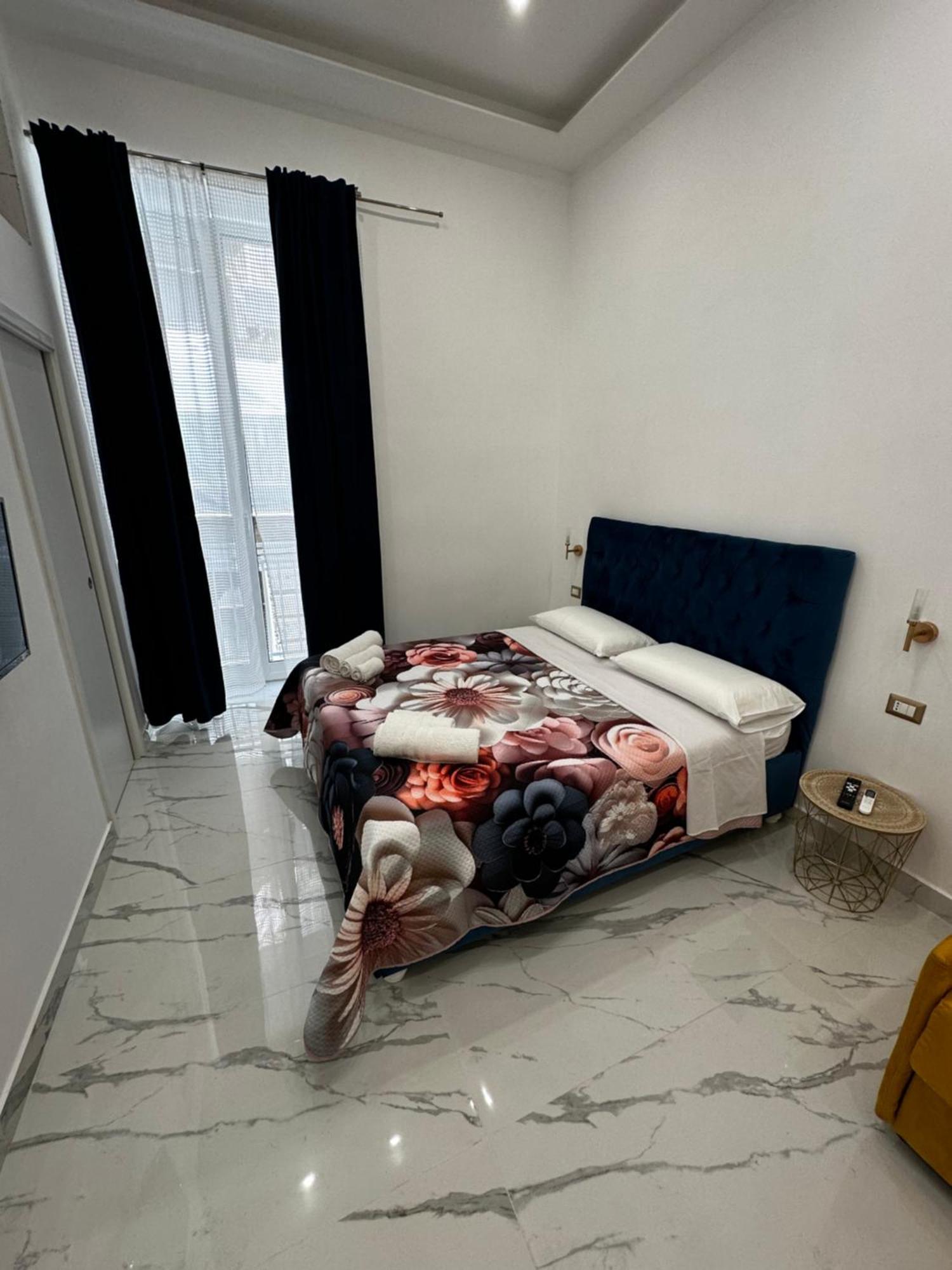 Nanninella Guest House Nápoly Kültér fotó